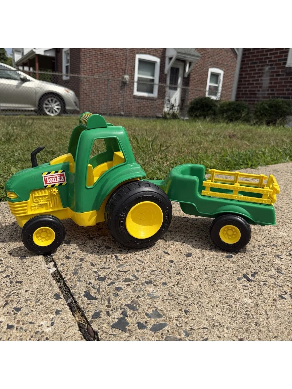 Vintage 1990s Tonka Tractor Trailer Wagon Cart With Gate Plastic Green Yellow